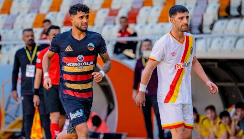 Yeni Malatyaspor: 1 - Mardin 1969 Spor: 1 (İlk Yarı)