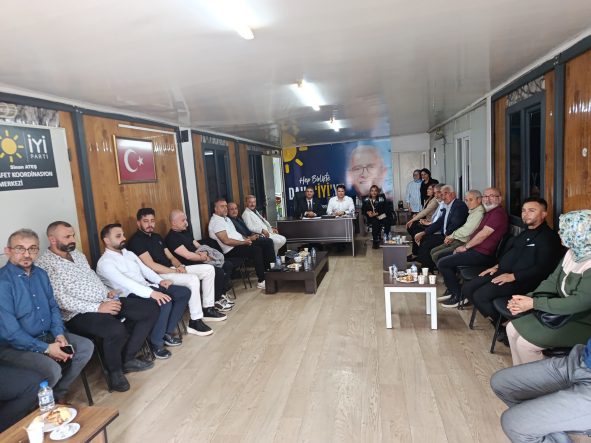 Malatya İYİ Parti'de Bayramlaşma
