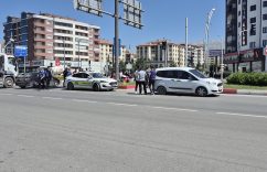 Sivil Ekip Aracı İle Motosiklet Çarpıştı