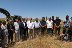 Delihasanyurdu Mahallesi’nde Taziye Evi İçin İlk Kazma Vuruldu