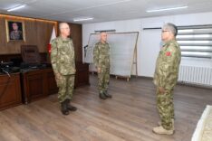 2’nci Ordu Komutanlığında Devir Teslim Töreni