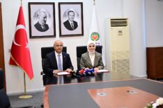 Engelsiz Yaşam Merkezi İçin İmzalar Atıldı