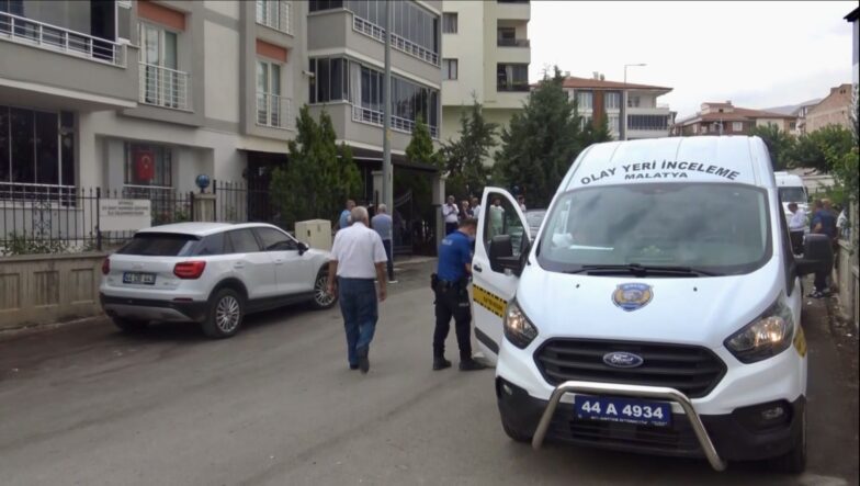 Haber Alınamayan Kişi Evinde Ölü Bulundu
