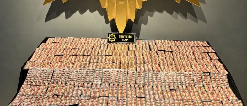 Malatya’da 3 Bin 504 Sentetik Ecza Ele Geçirildi