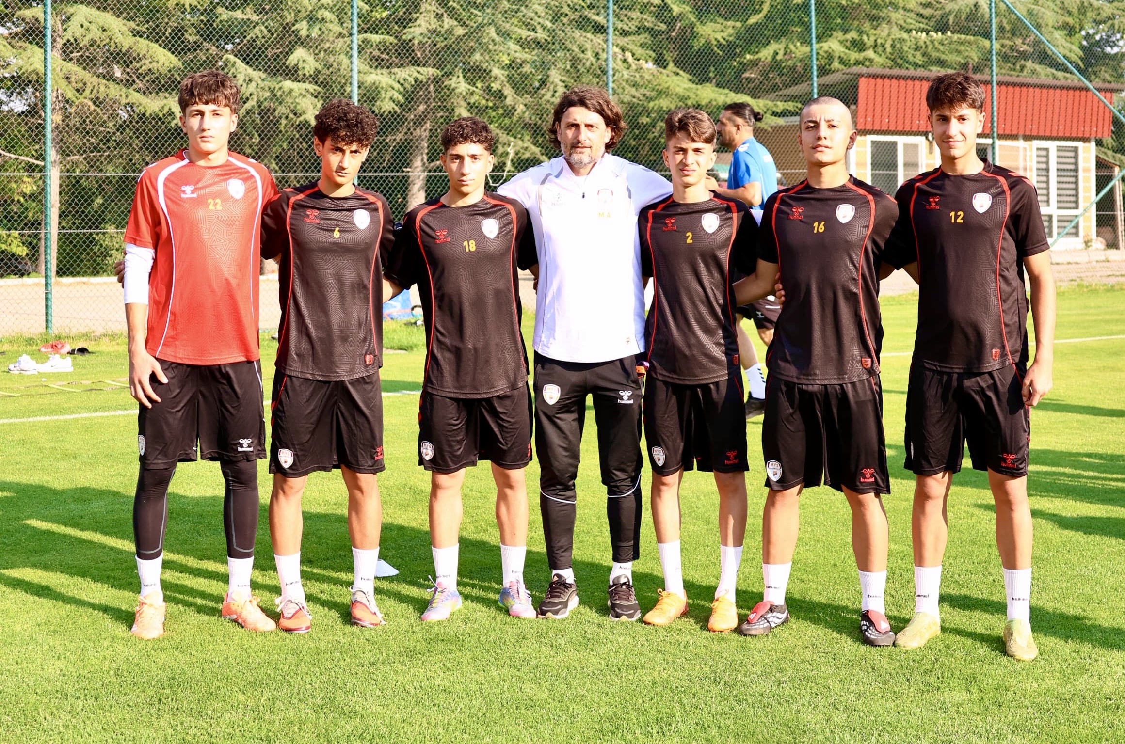 Yeşilyurtspor’un Genç Yetenekleri Kampta Göz Dolduruyor