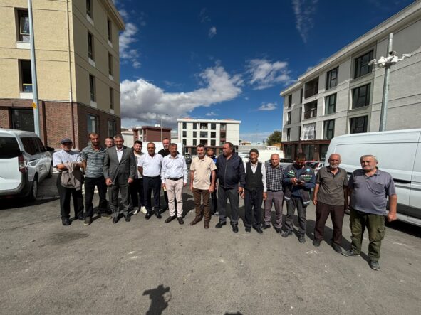 Akçadağ’da Yeni Çarşı Tepkisi: Esnaf İş Yeri Dağıtımına İtiraz Etti