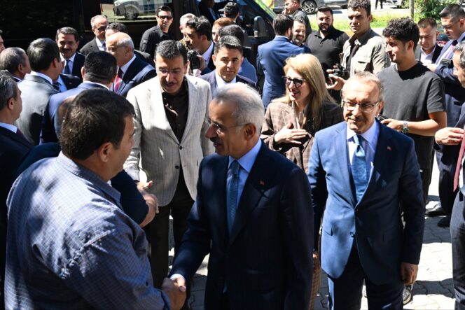 Bakan Uraloğlu Darende ilçesine geldi