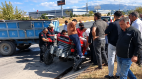 Beton Mikseri İle Traktör Çarpıştı: 2 Yaralı