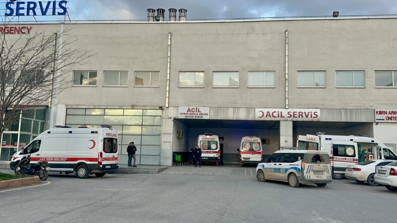 Malatya’da Bıçaklı Kavga: 2 Genç Yaralandı