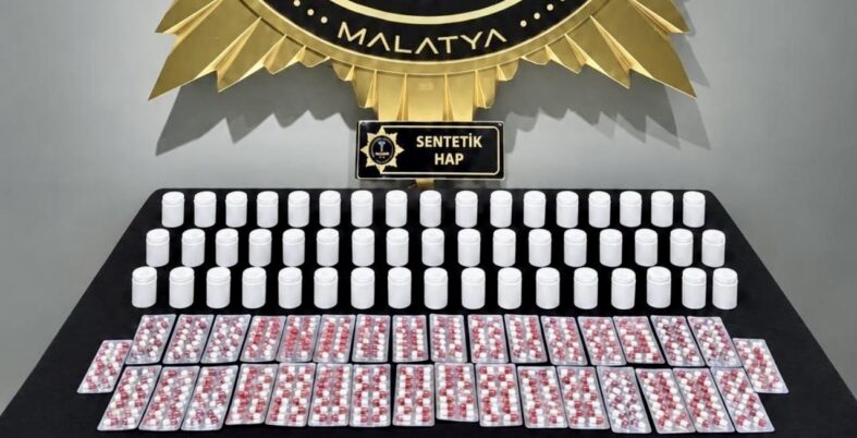 Malatya’da sokak satıcılarına operasyon: 3 gözaltı