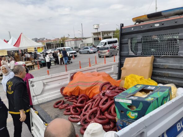 Yöresel Fuarda Yüzlerce Kilo Ürün İmha Edildi