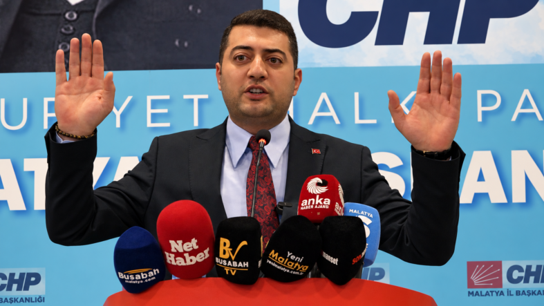 CHP'li Hakan Satılmış: “Partimizin İradesini Hiç Kimseye Teslim Etmeyeceğim”