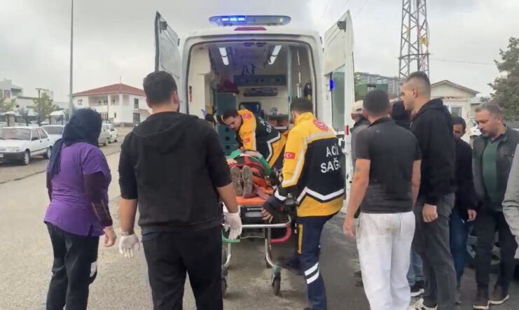 Doğanşehir’de Minibüsten İnen Yayaya Otomobil Çarptı