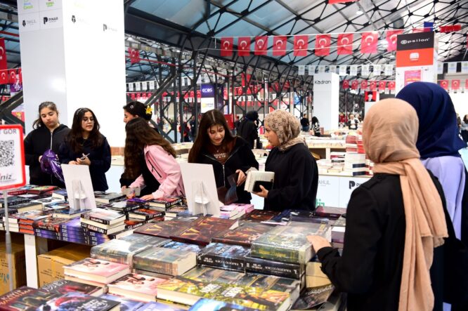 Malatya Kitap Fuarı’na 5 Günde 100 Bin Ziyaretçi