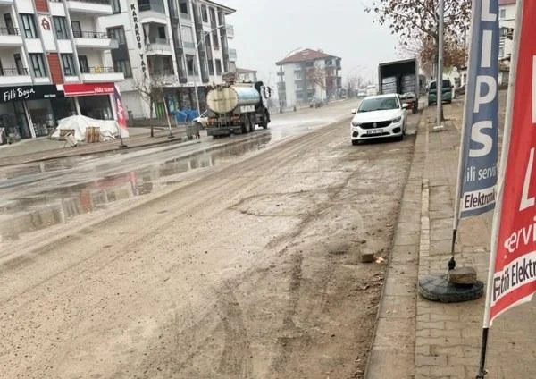 kamyon çamur