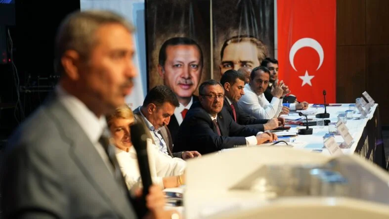 ak parti başkan
