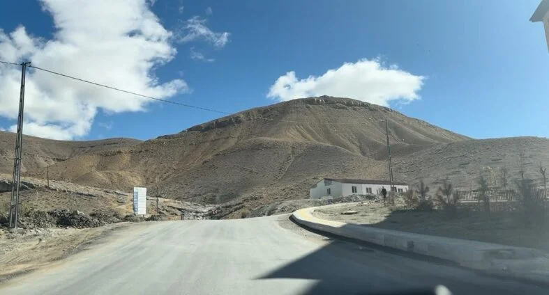 Darende Hacıderviş’te Arsa Kuraları Çekiliyor