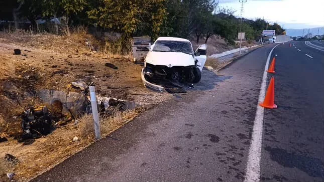 Darende’de Otomobil Yoldan Çıktı: 1 Yaralı