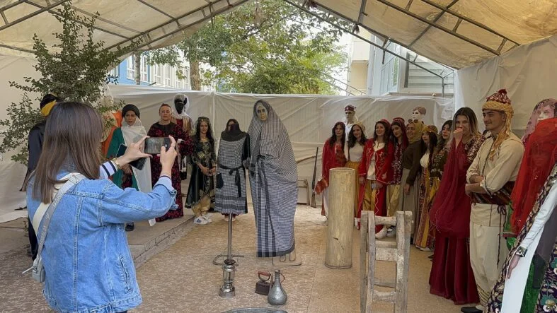 Hayat Boyu Öğrenme Etkinlikleri Görkemli Bir Açılışla Başladı