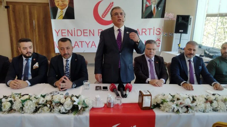 YRP'li Aydal: “Hazır Projelerle Geliyoruz, Türkiye’nin Sorunlarını Bilimsel Çözümlerle Anlatıyoruz”