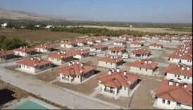 Akçadağ Ve Yeşilyurt’ta Kırsal Konut Teslimleri Başladı