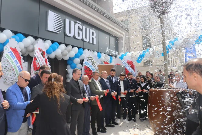 Akpınar Çarşısı Yeni İşyerleri İle Yeniden Canlanıyor