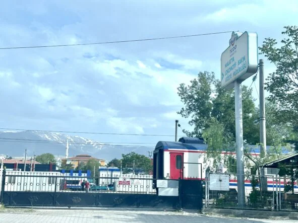 TCDD Taşımacılık Atölyesinde İş Kazası: Bir İşçi Ağır Yaralandı
